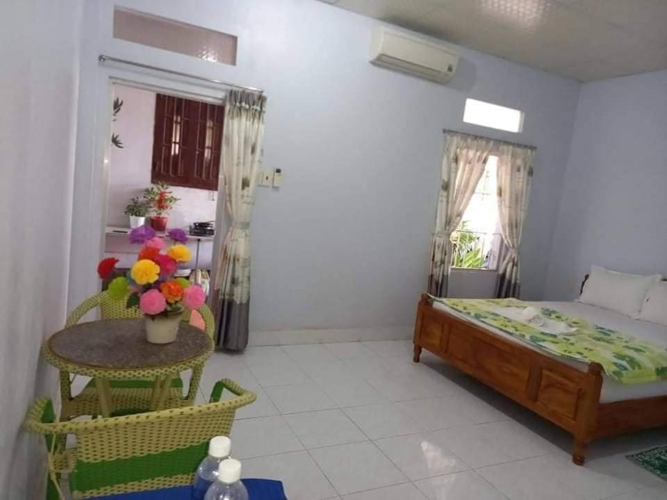 Hoai Oanh Homestay Mũi Né Exterior foto